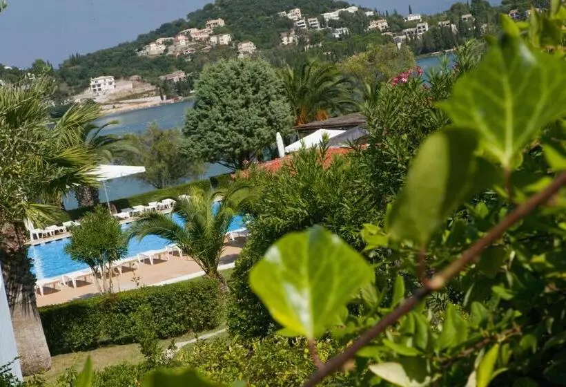 אתר נופש Govino Bay