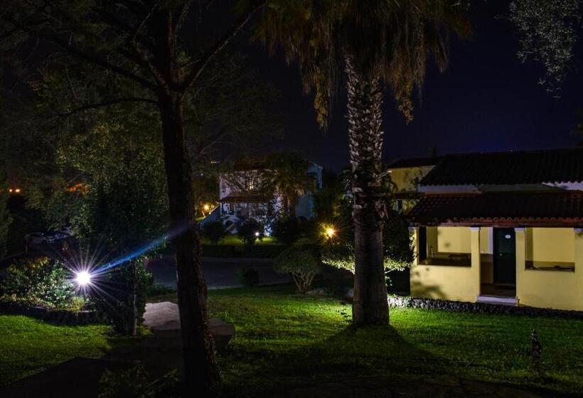 渡假胜地  Govino Bay