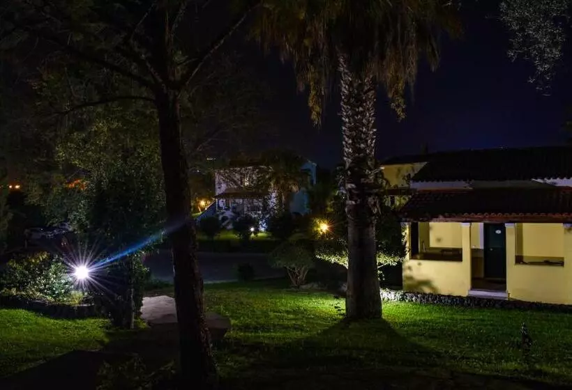 אתר נופש Govino Bay