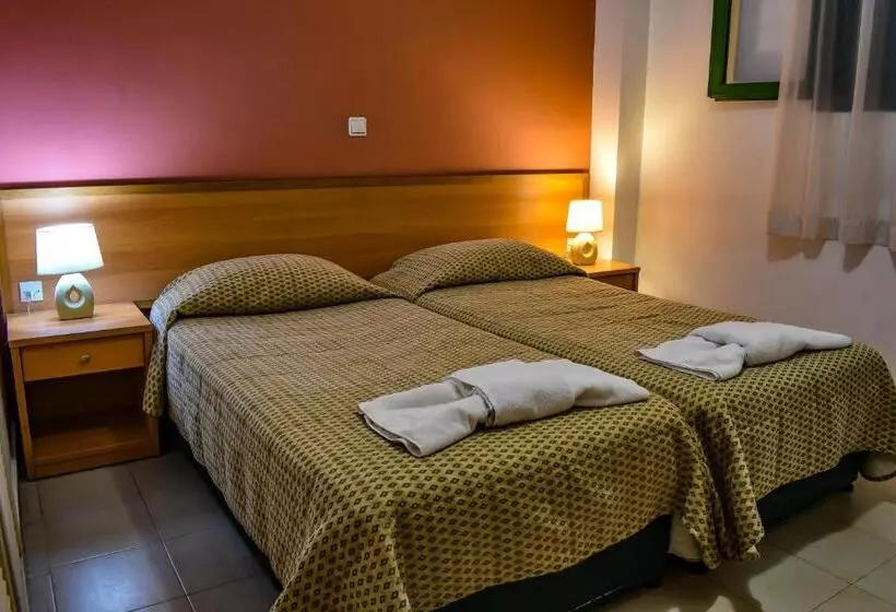 אתר נופש Govino Bay