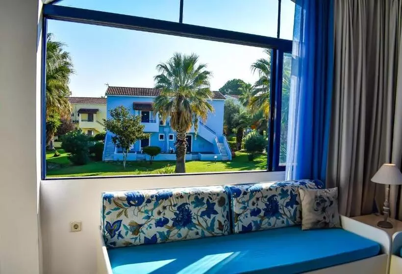 אתר נופש Govino Bay