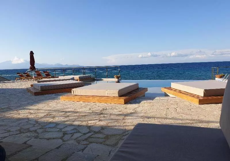 استراحتگاه Tsamis Zante Hotel & Spa