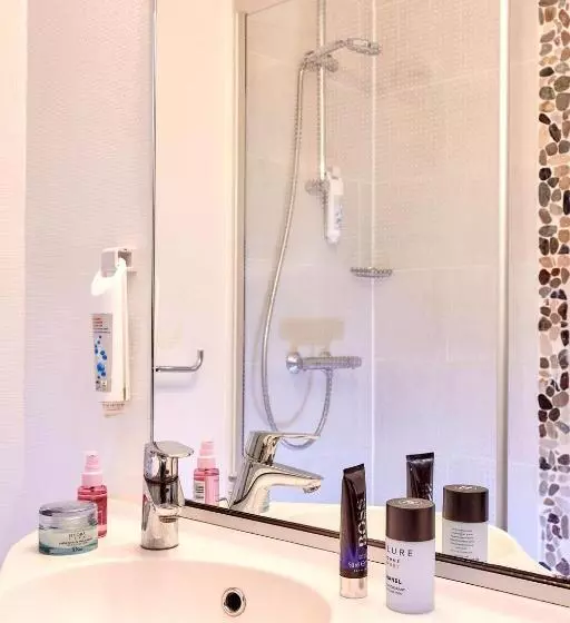 Welcomotel Les Mureaux