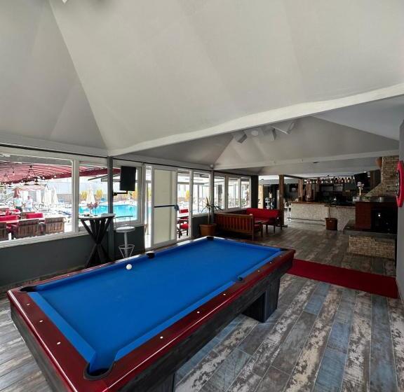 בית מלון כפרי Carmina