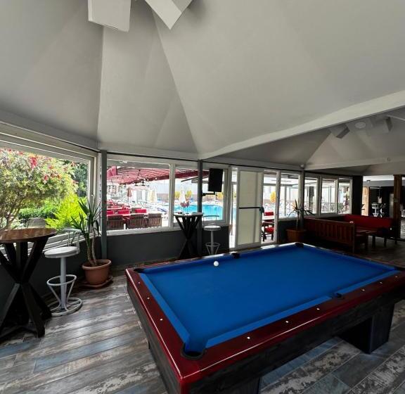 בית מלון כפרי Carmina