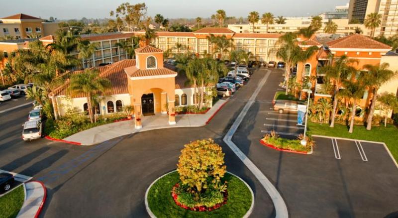 فندق Cortona Inn And Suites Anaheim Resort