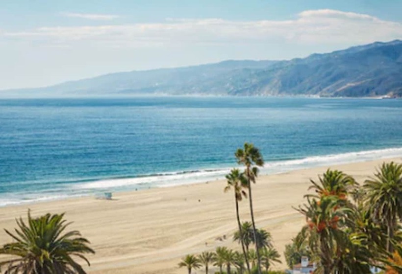 Fairmont Miramar Hotel & Bungalows