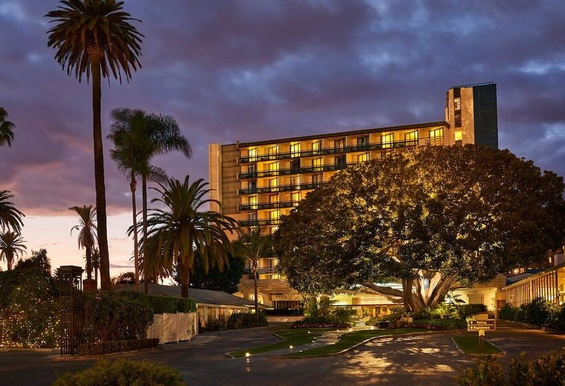 Fairmont Miramar Hotel & Bungalows