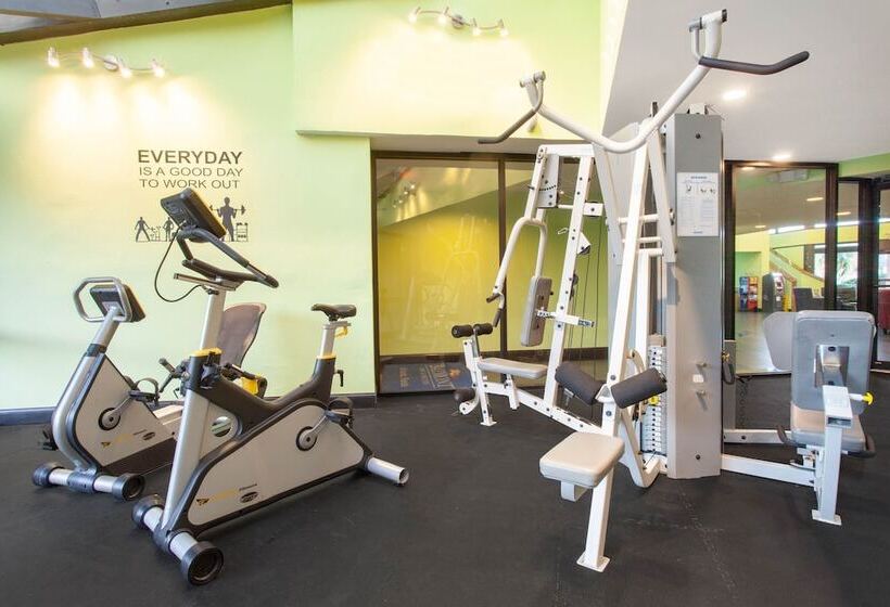 Grand Hotel Orlando At Universal Blvd   Shuttle To Theme Parks