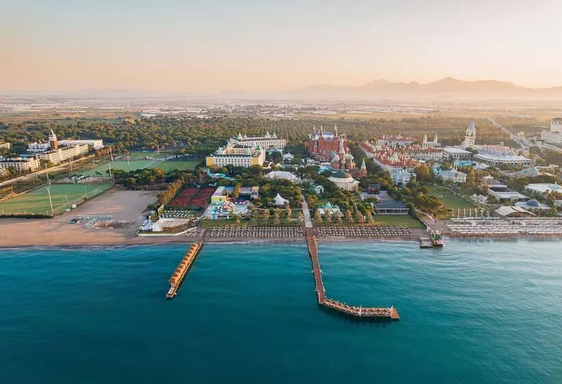 酒店 Kremlin Palace