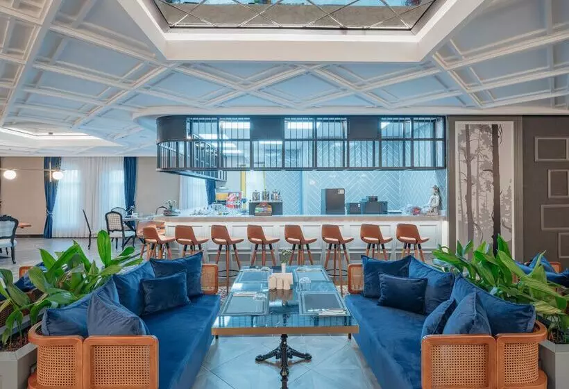 酒店 Kremlin Palace