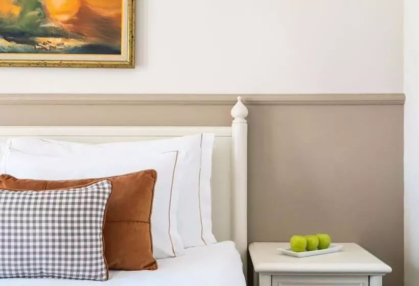 酒店 Kremlin Palace