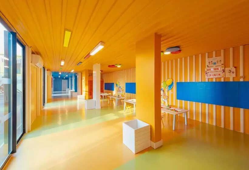 酒店 Kremlin Palace