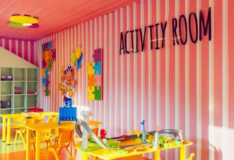 酒店 Kremlin Palace