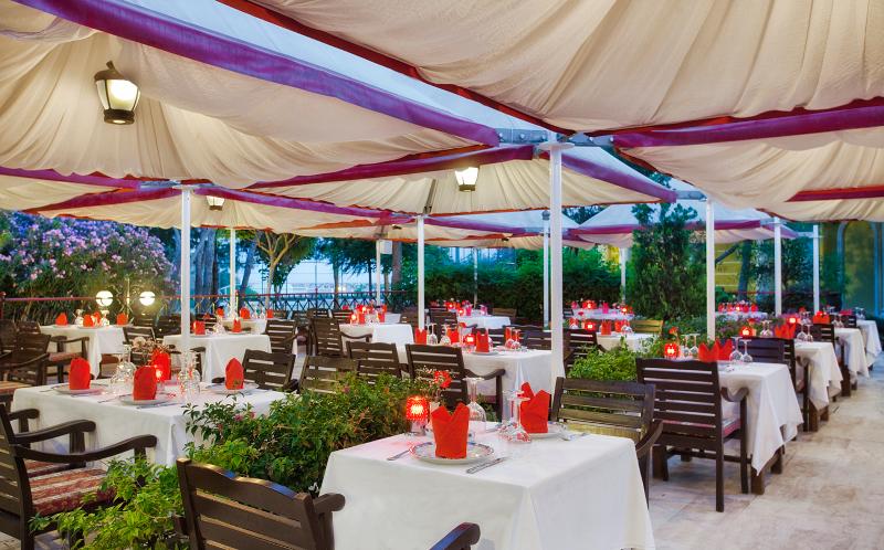 هتل Kremlin Palace