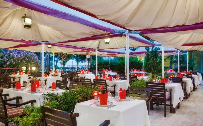 酒店 Kremlin Palace