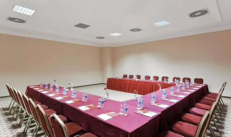 酒店 Kremlin Palace