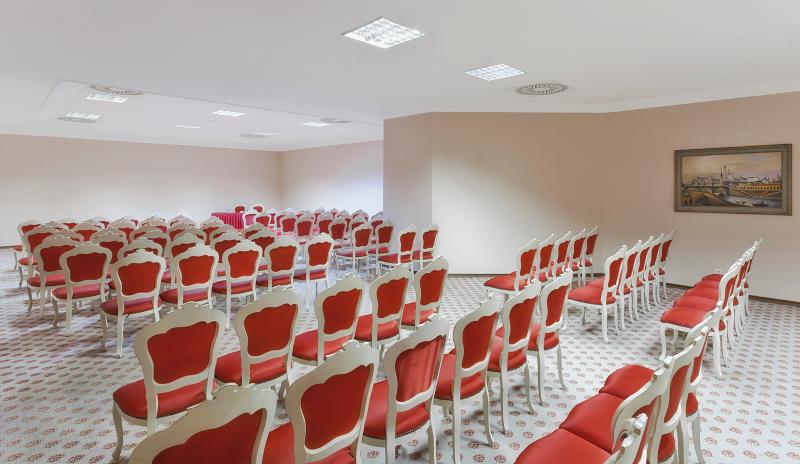 هتل Kremlin Palace