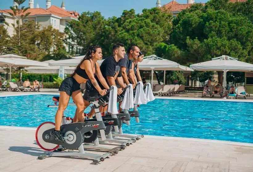 酒店 Kremlin Palace