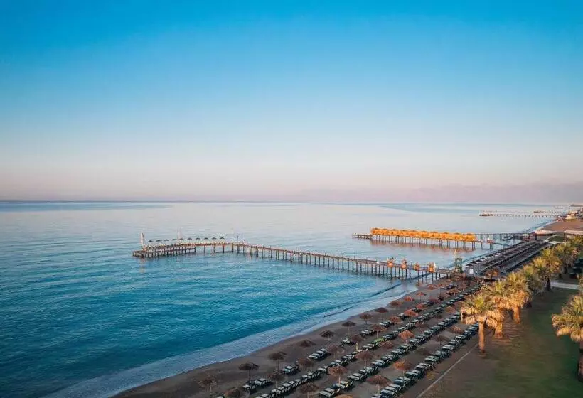 酒店 Kremlin Palace