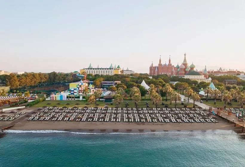 酒店 Kremlin Palace