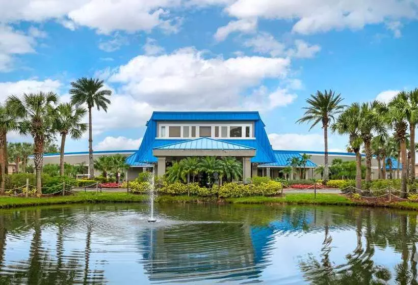 Отель Hilton Vacation Club Aqua Sol Orlando West