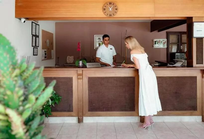 Отель Ozlem Garden