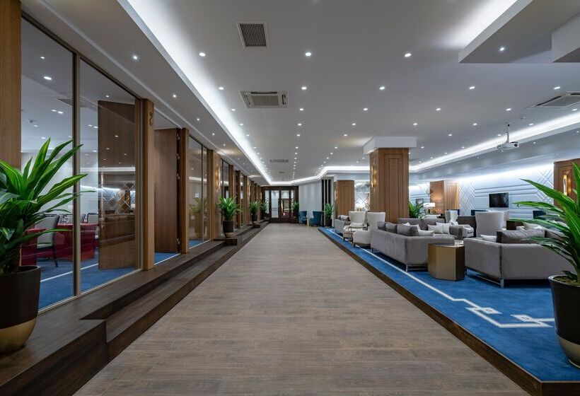 هتل Papillon Ayscha Resort & Spa