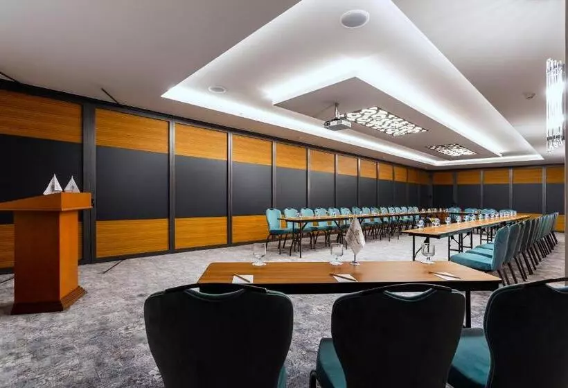 ホテル Royal Asarlik Beach