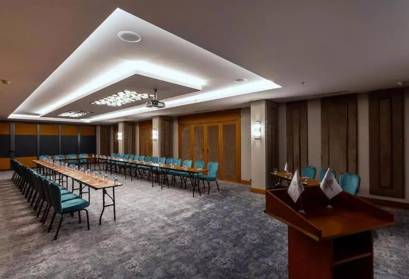 ホテル Royal Asarlik Beach