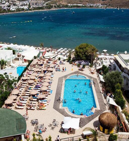 فندق Royal Asarlik Beach