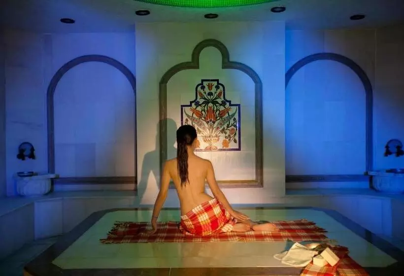 ホテル Royal Asarlik Beach