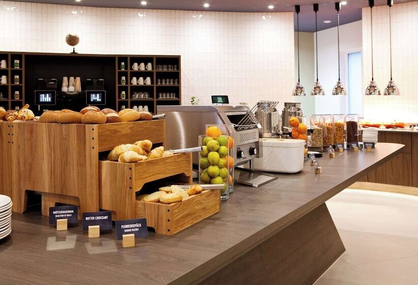 Hotel Hampton By Hilton Munich Airport South