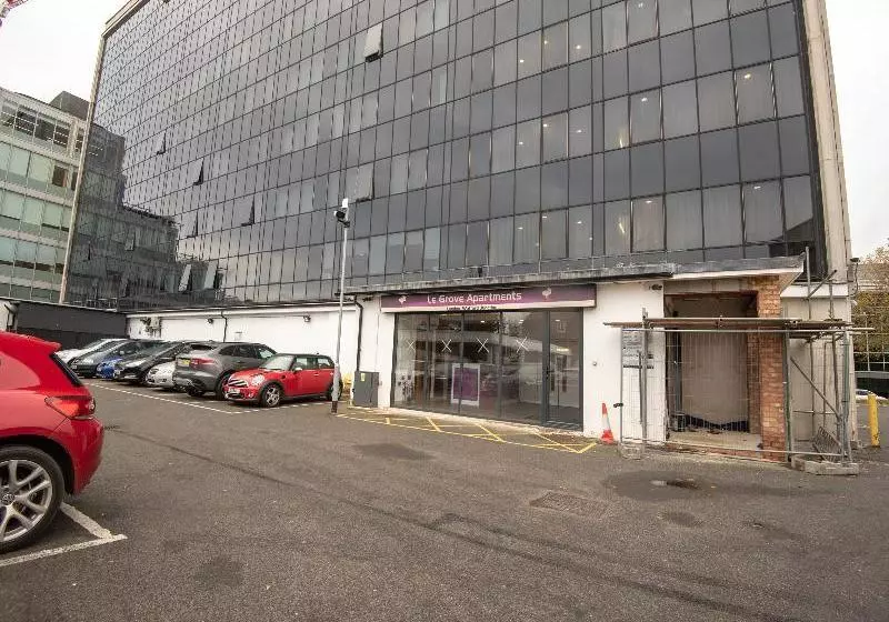 ホテル Le Grove Apartments By Oyo Rooms