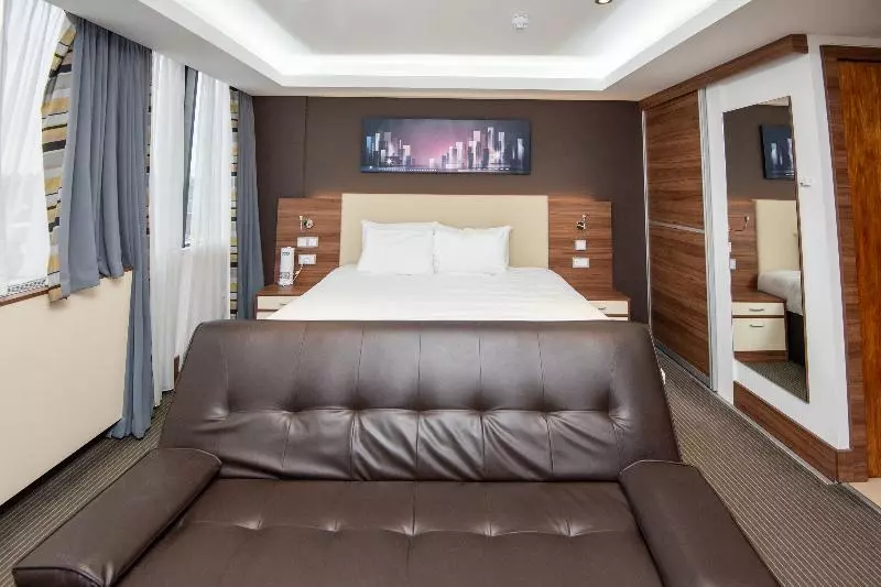 ホテル Le Grove Apartments By Oyo Rooms