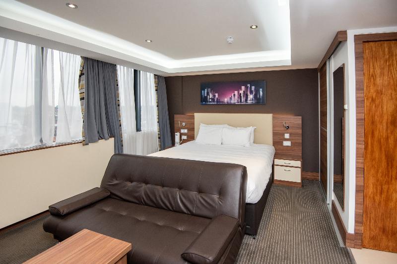 فندق Le Grove Apartments By Oyo Rooms