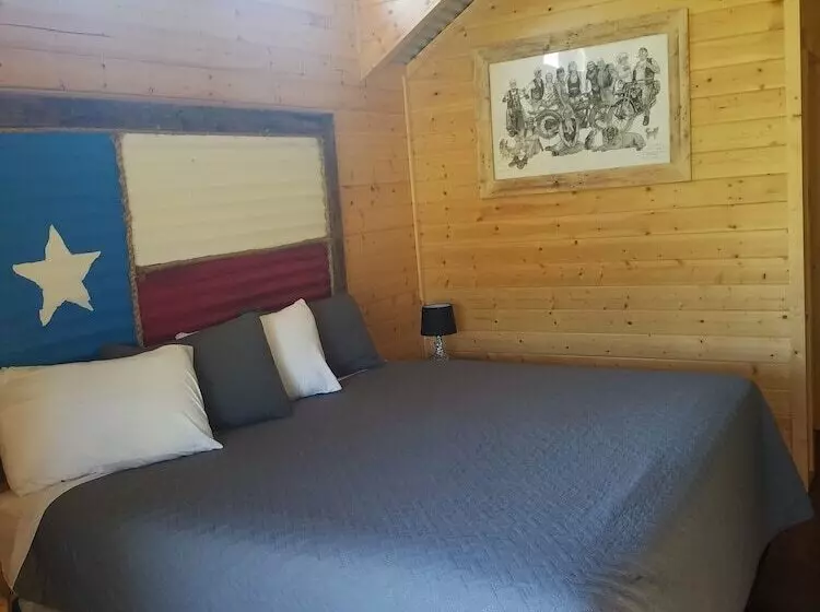 Al S Hideaway Cabin And Rv Space, Llc