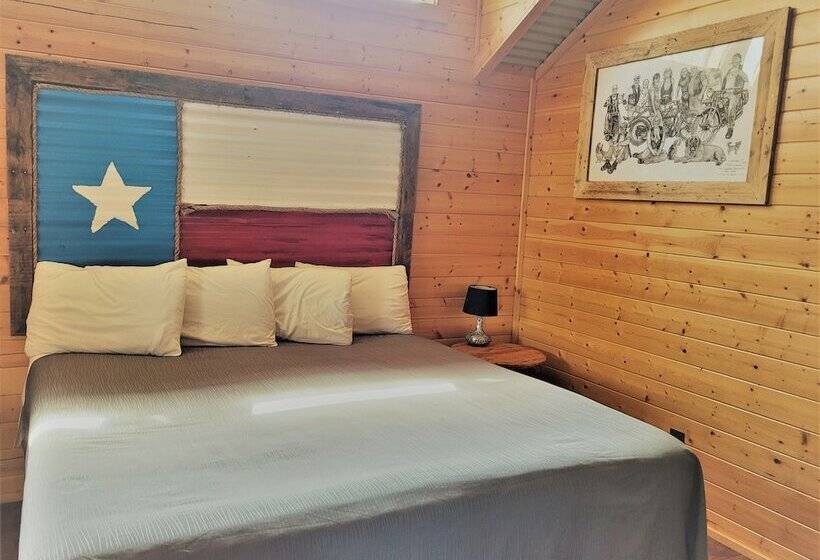 Al S Hideaway Cabin And Rv Space, Llc