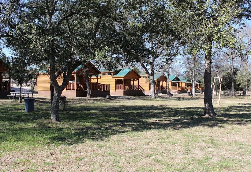 Al S Hideaway Cabin And Rv Space, Llc