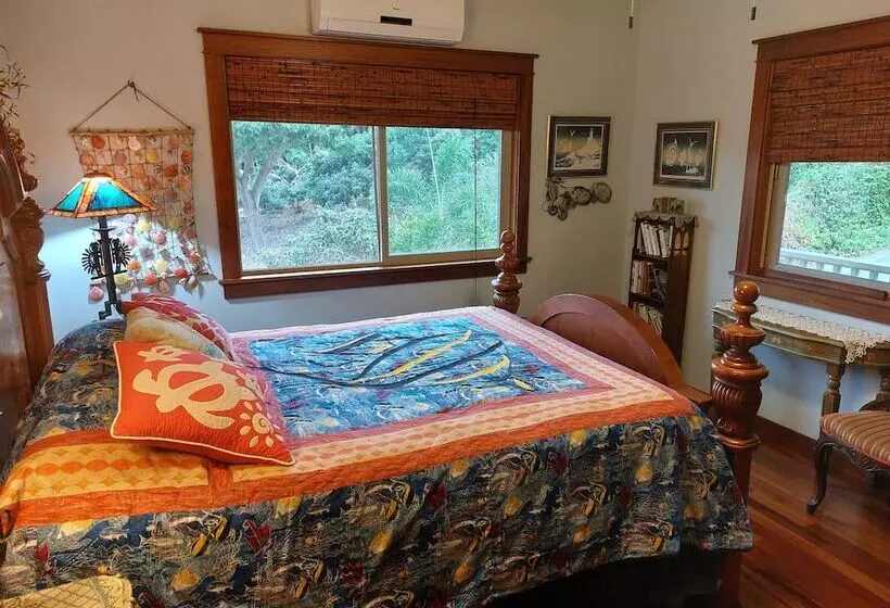 Aamiaismajoitus (B&B) Kona Palace In Captain Cook