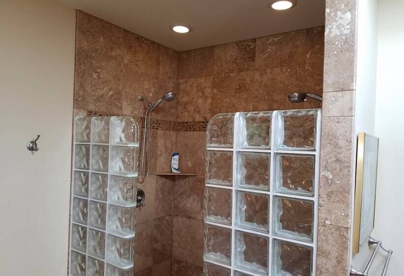 צימר Kona Palace In Captain Cook