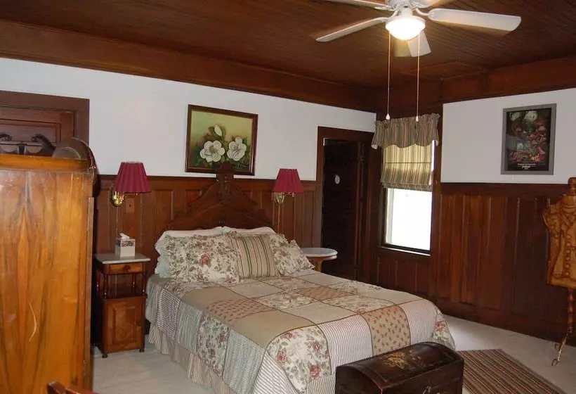 Aamiaismajoitus (B&B) Mountain Laurel Inn