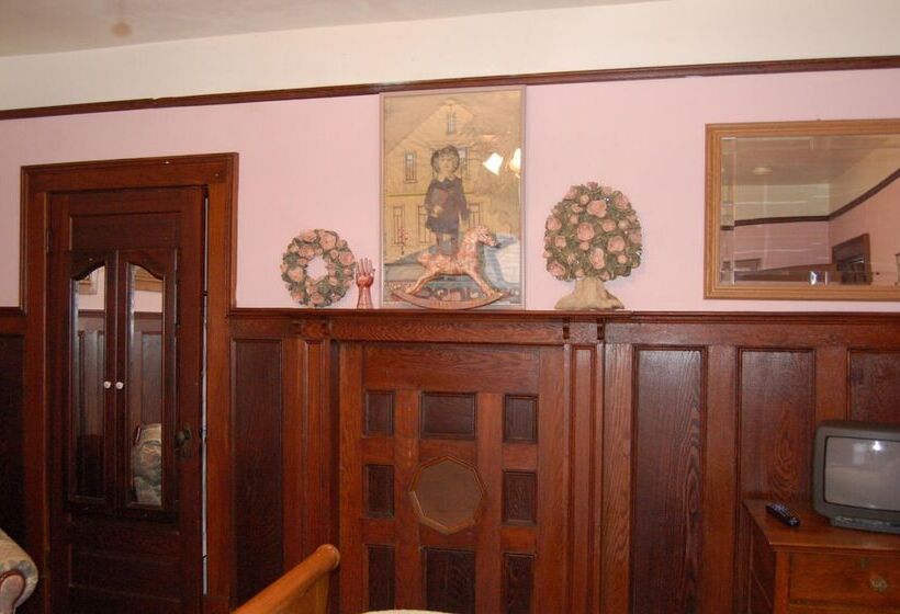 민박 Mountain Laurel Inn