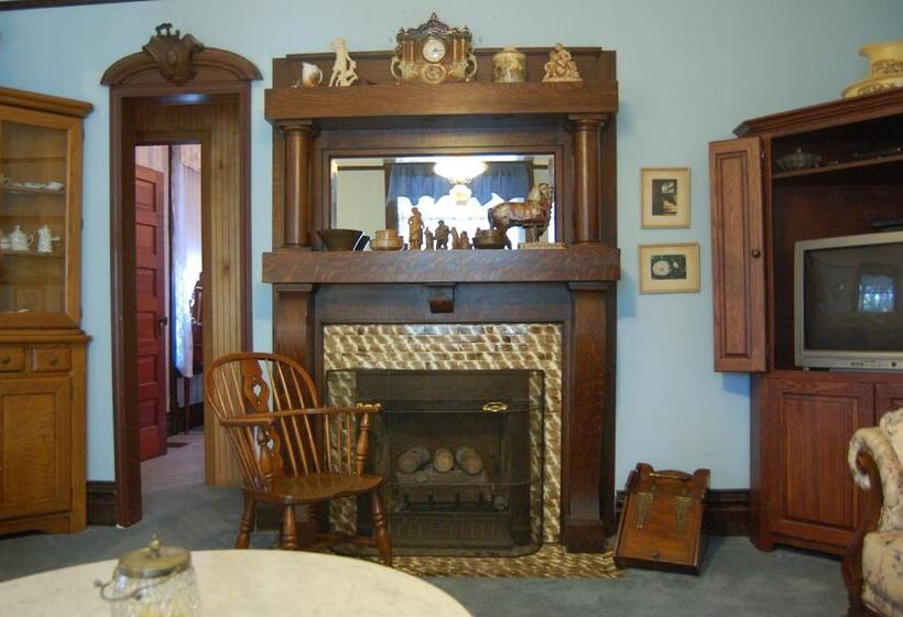 민박 Mountain Laurel Inn