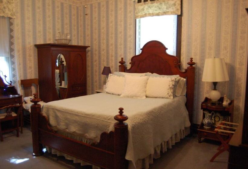 민박 Mountain Laurel Inn