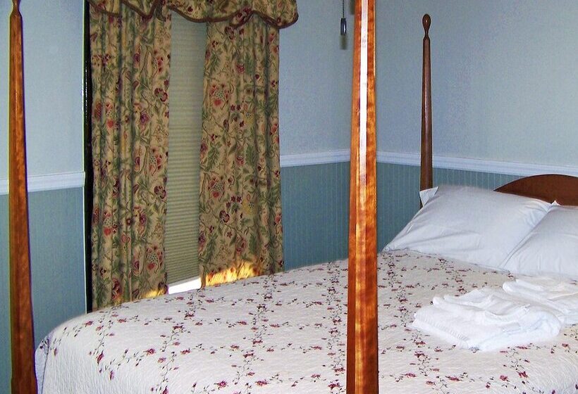 민박 River House Lodge