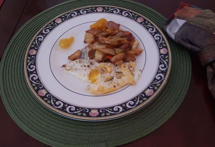 ベッドアンドブレックファースト Temple In The Woods