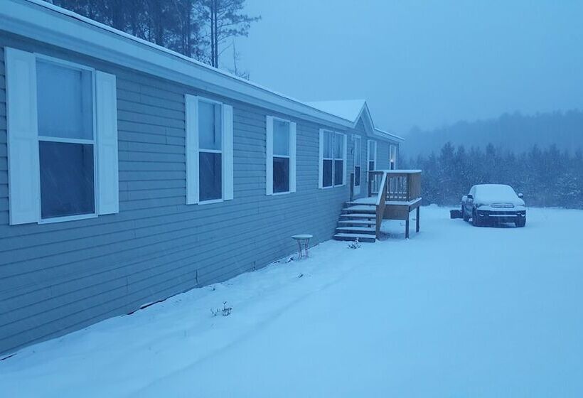 ベッドアンドブレックファースト Temple In The Woods