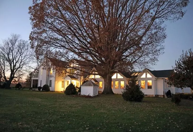 Aamiaismajoitus (B&B) Villa Cathedral