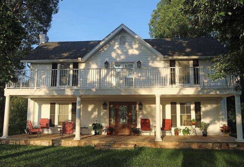 ベッドアンドブレックファースト Villa Cathedral